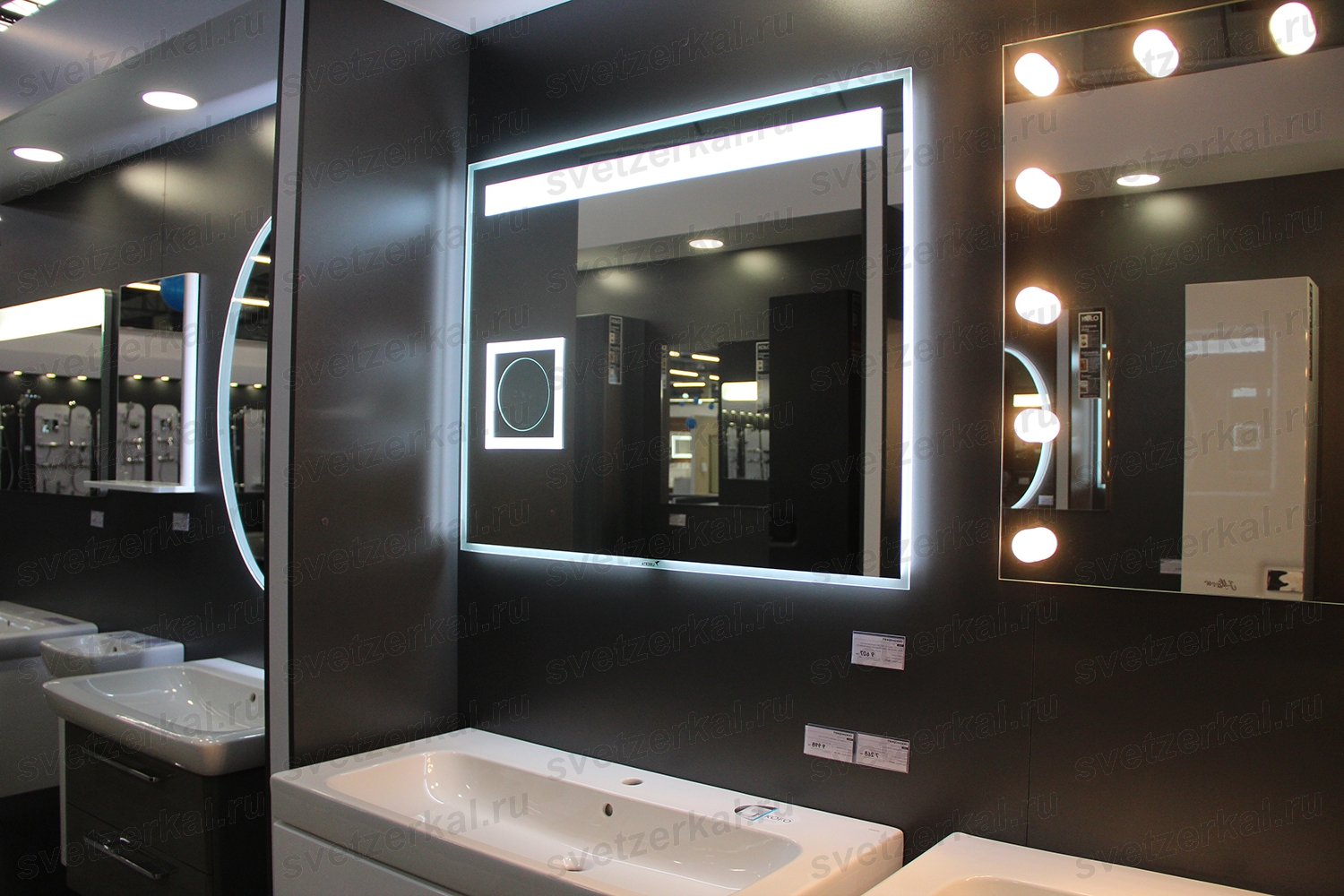 Зеркало снизу. Зеркало с подсветкой. Зеркало с подсветкой в ванную. Зеркало в ванну с подсветкой. Зеркало со встроенной подсветкой.